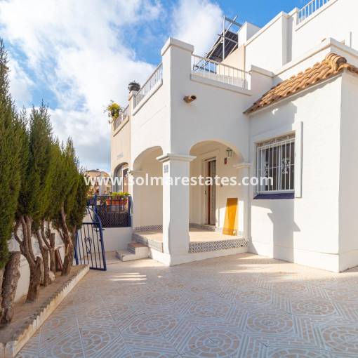Quad House - Resale - Los Altos - Al Andalus