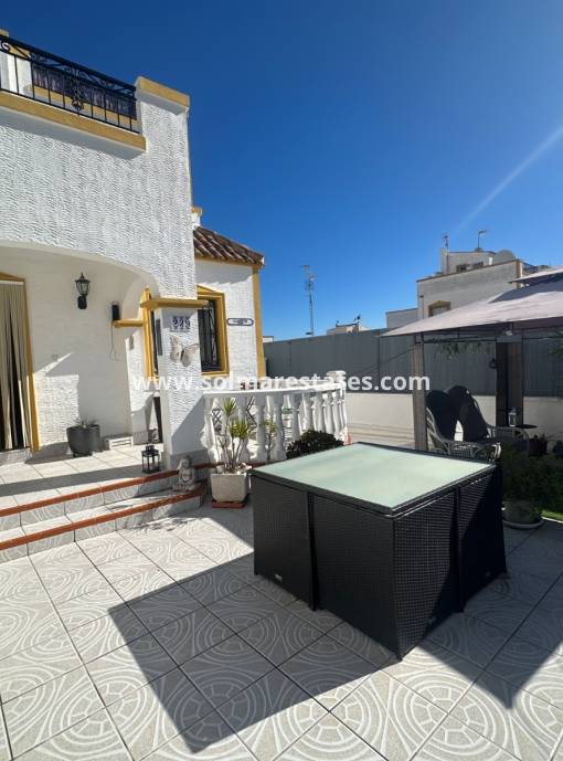 Quad House - Venta - Los Montesinos - Entre Naranjos