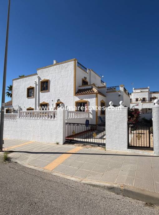 Quad House - Venta - Los Montesinos - Entre Naranjos