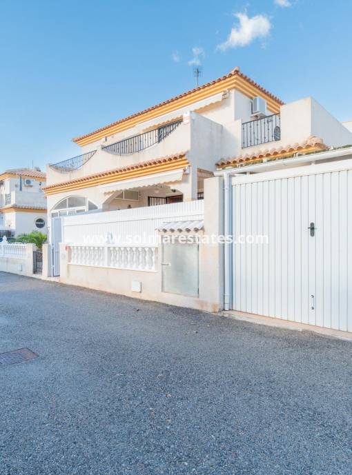 Quad House - Venta - Playa Flamenca - Iria