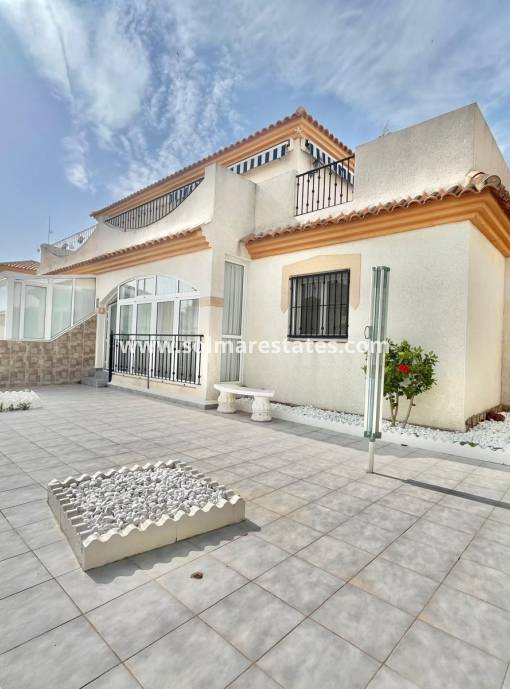 Quad House - Venta - Playa Flamenca - Iria