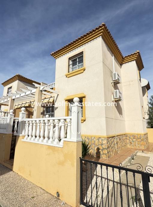 Quad House - Venta - Villamartin - PAU 8