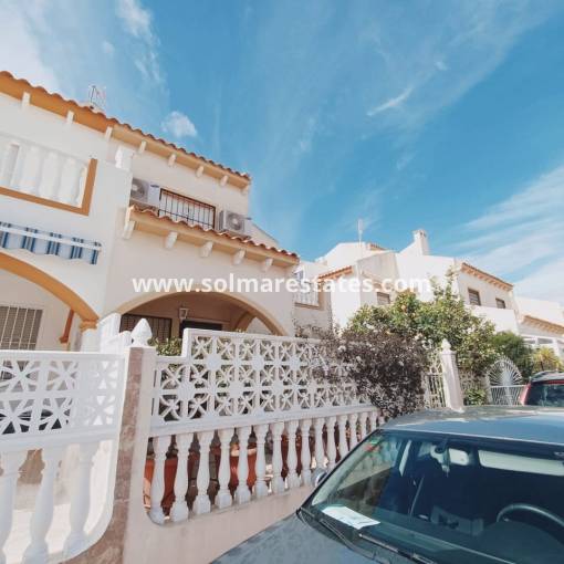 Quad Huis - Resale - Playa Flamenca - R-45349