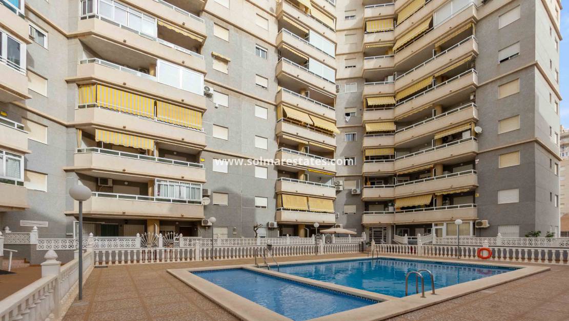 Resale - Appartement - Torrevieja - Nueva Torrevieja