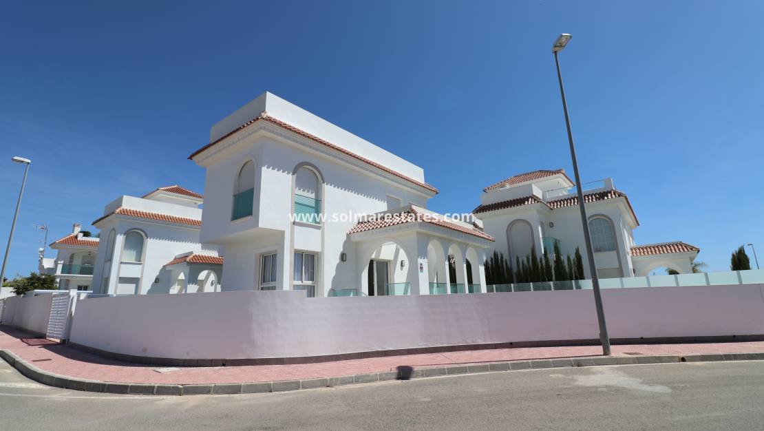 Resale - Detached Villa - Ciudad Quesada - Laguna Villas