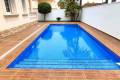 Resale - Freistehende Villa - Cabo Roig