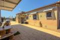 Resale - Freistehende Villa - Catral