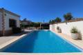 Resale - Freistehende Villa - Formentera Del Segura - Fincas de La Vega