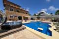 Resale - Freistehende Villa - La Marina