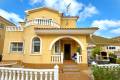 Resale - Freistehende Villa - Orihuela Costa - Villamartin
