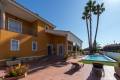 Resale - Freistehende Villa - Orihuela
