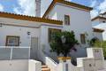 Resale - Freistehende Villa - Villamartin - Res. Sevilla