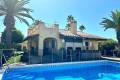 Resale - Fristående villa - Cabo Roig