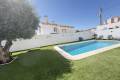 Resale - Fristående villa - Villamartin - El Galan