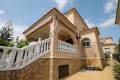 Resale - Fristående villa - Villamartin - El Galan