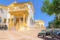 Resale - Fristående villa - Villamartin - El Galan