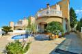 Resale - Fristående villa - Villamartin - El Galan
