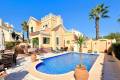 Resale - Fristående villa - Villamartin - Rioja