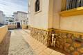 Resale - Quad House - Villamartin - PAU 8