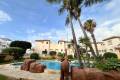 Resale - Quad House - Villamartin - PAU 8