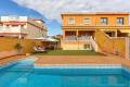 Resale - Semi Detached House - Torrevieja - Aguas Nuevas