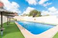 Resale - Semi Detached House - Villamartin - PAU 26