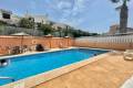 Resale - Stadshuis - Playa Flamenca - Pueblo Caballero