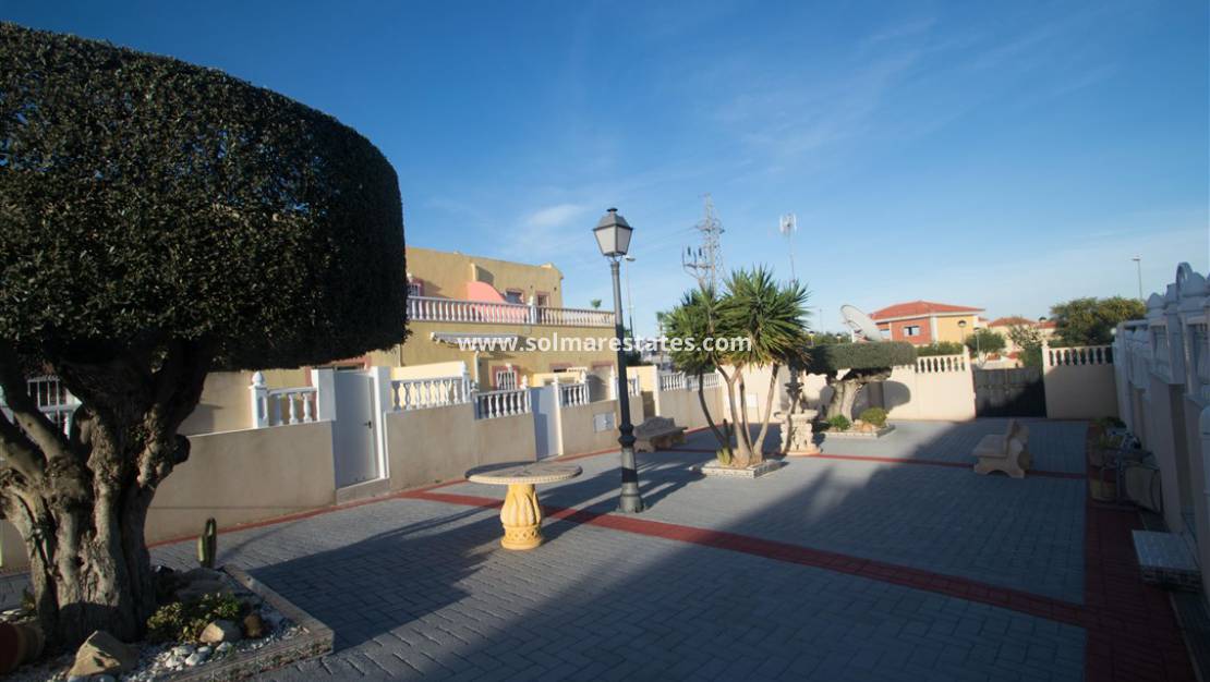 Resale - Stadshuis - Villamartin - Bosque De Las Lomas