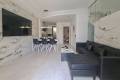Resale - Stadthaus - Villamartin - PAU 26