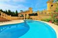 Resale - Villa individuelle - Villamartin - PAU 26