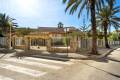 Resale - Vrijstaande Villa - Cabo Roig - Beachside