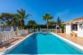 Resale - Vrijstaande Villa - Campoamor - Castillo de Don Juan