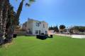 Resale - Vrijstaande Villa - Torrevieja