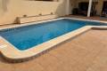 Resale - Vrijstaande Villa - Torrevieja