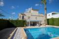 Resale - Vrijstaande Villa - Villamartin - Blue Lagoon