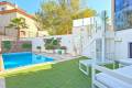 Resale - Vrijstaande Villa - Villamartin - El Galan