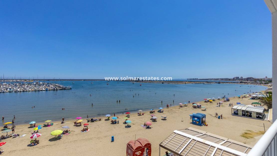 Resale - Wohnung - Torrevieja - 1st Line to the sea