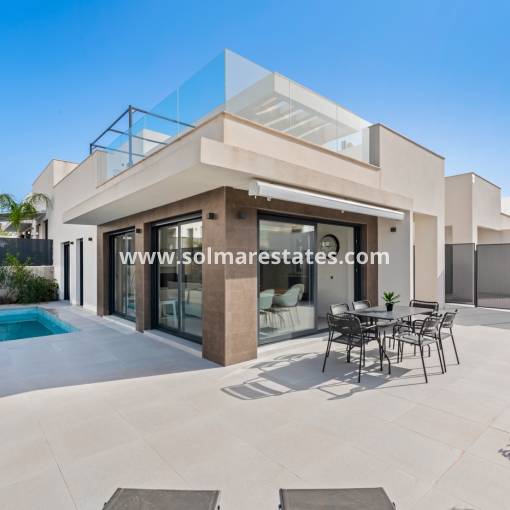 Semi Detached House - Resale - La Marina - La Marina