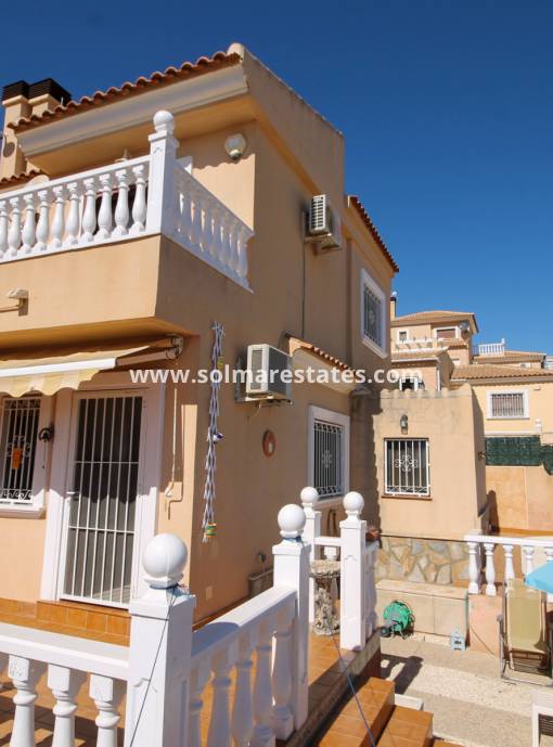 Semi Detached House - Resale - Villamartin - Blue Lagoon