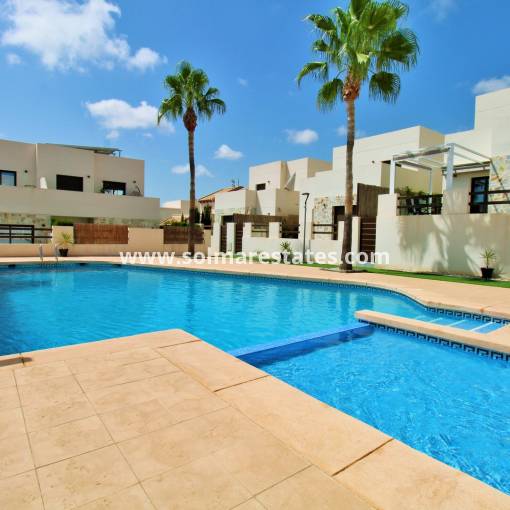 Semi Detached House - Resale - Villamartin - PAU 8