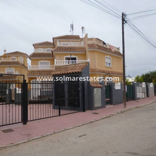 Semi-fristående hus - Resale - Playa Flamenca - R10654