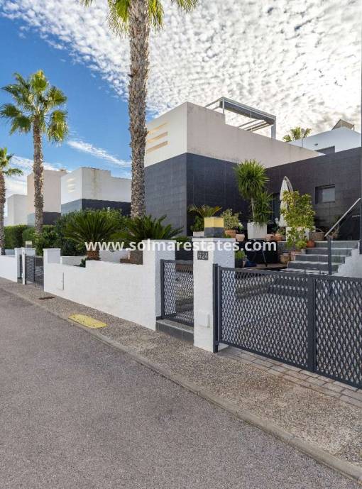 Semi-fristående hus - Resale - Villamartin - La Fuente