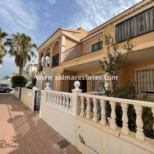 Stadshuis - Resale - La Zenia - R11356