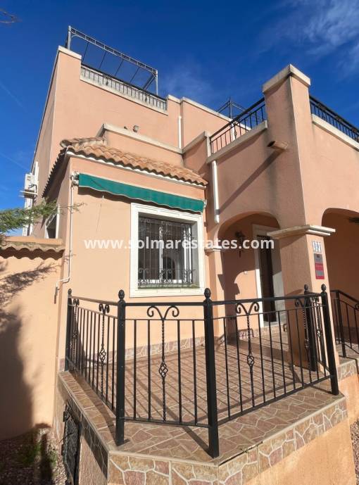 Stadshuis - Resale - Los Montesinos - La Herrada