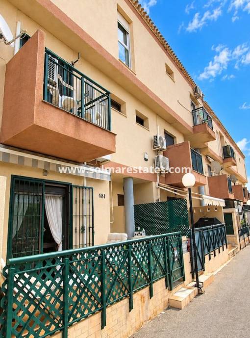 Stadshuis - Resale - Playa Flamenca - El Cid
