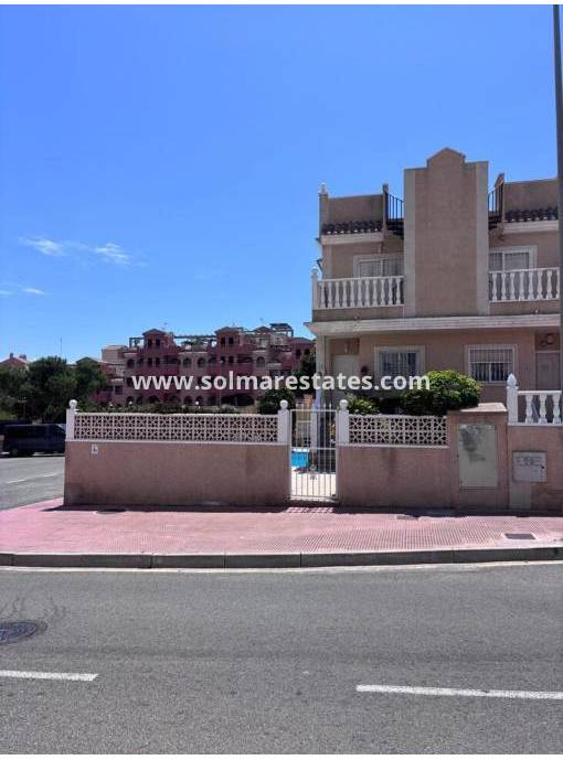 Stadshuis - Resale - Villamartin - Costa Dorada
