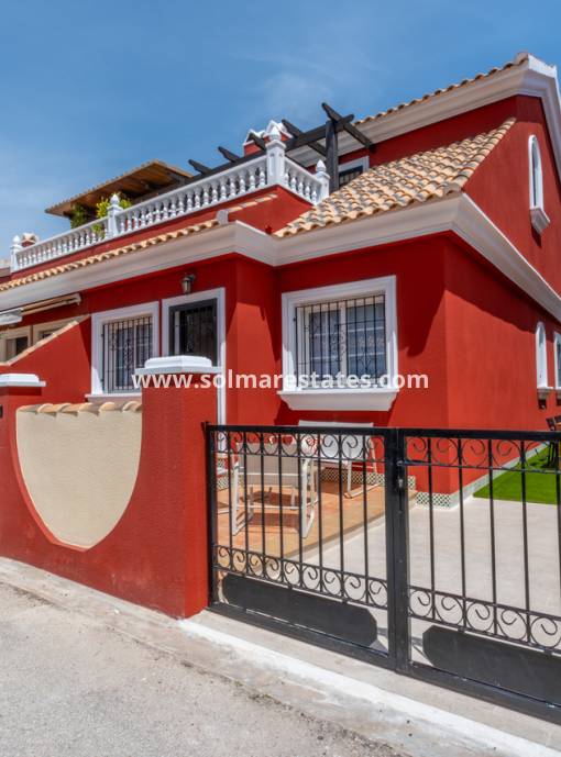 Stadshuis - Resale - Villamartin - PAU 26