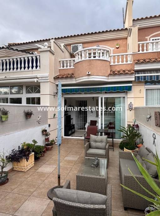 Stadthaus - Resale - Ciudad Quesada - Dona Pepa