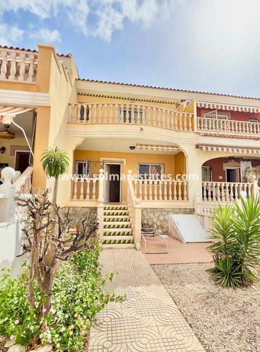 Stadthaus - Resale - Ciudad Quesada - Dona Pepa