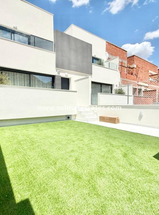 Town House - Nybyggnad - Cox - San Fernando